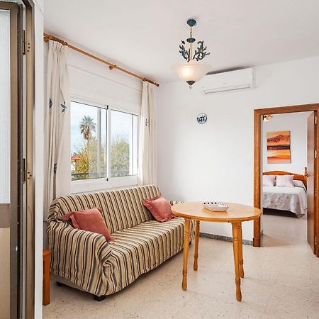 Apartamento Junto A La Playa En El Centro كونيل ذي لا فرونتيرا المظهر الخارجي الصورة