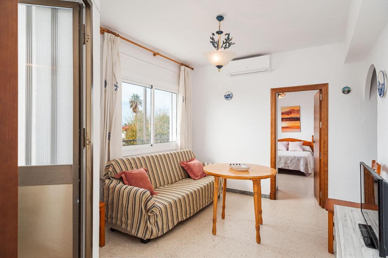 Apartamento Junto A La Playa En El Centro كونيل ذي لا فرونتيرا المظهر الخارجي الصورة
