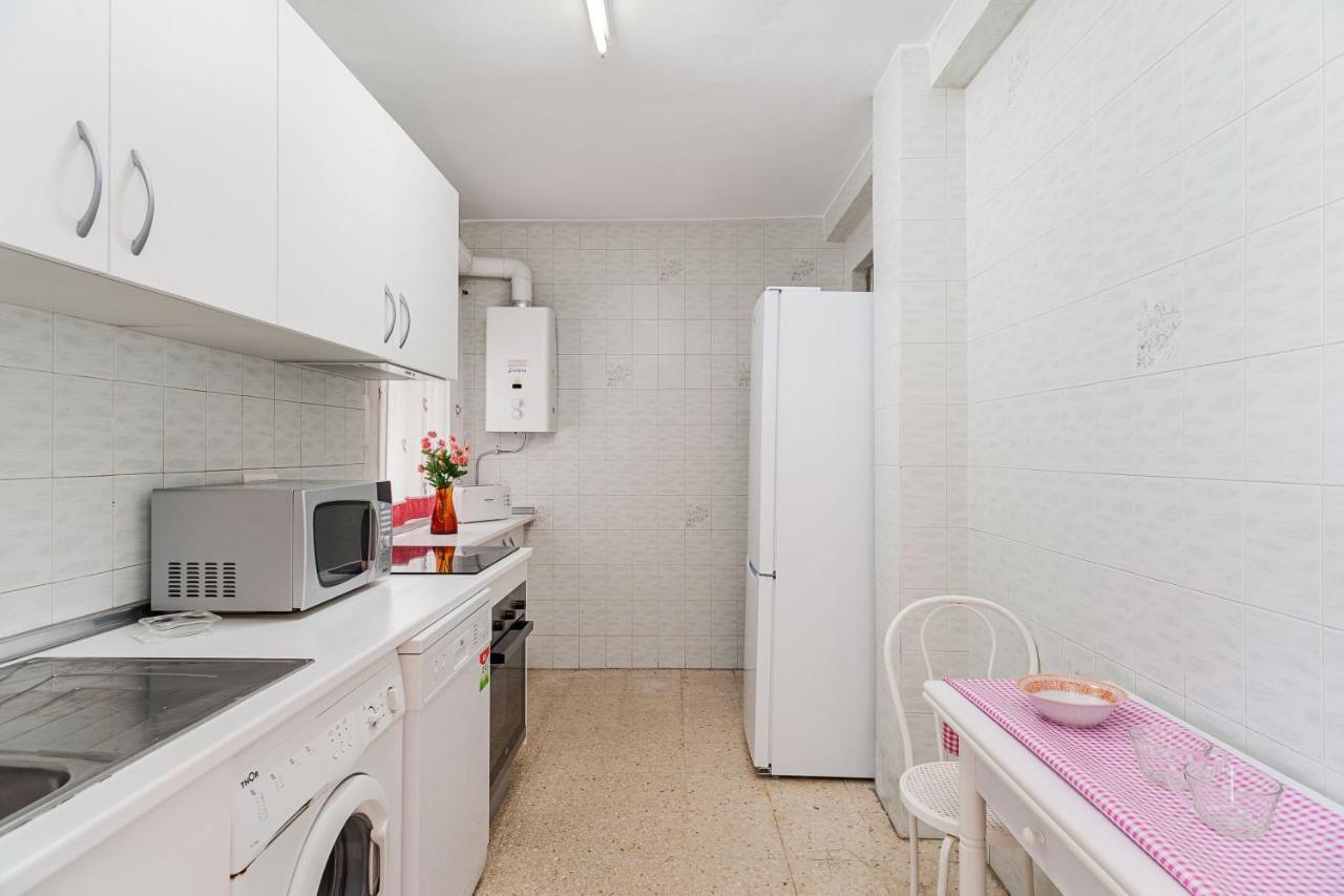 Apartamento Junto A La Playa En El Centro كونيل ذي لا فرونتيرا المظهر الخارجي الصورة